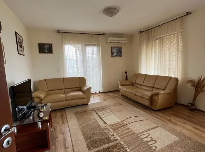 Sunrise Splendid アパート オブゾー